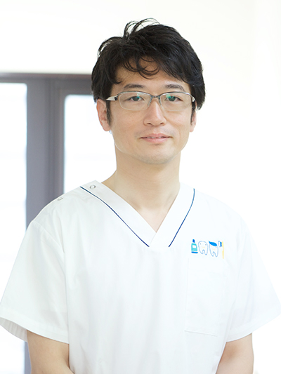 コスモス歯科クリニック院長：川本和弘（かわもと　かずひろ）